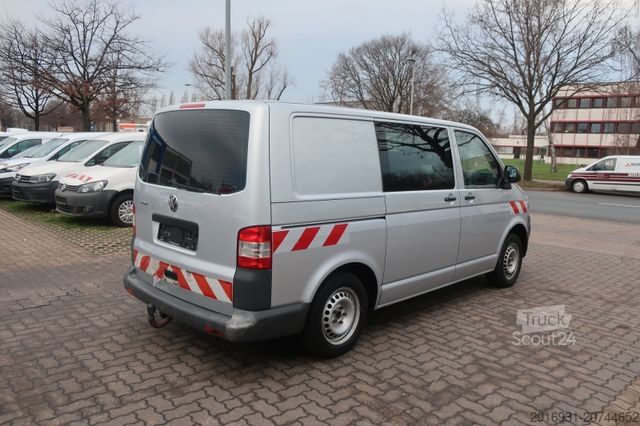 Furgon blaszak VOLKSWAGEN T5 Klima / AHK / Scheckheft / 6 Gang FN: 234