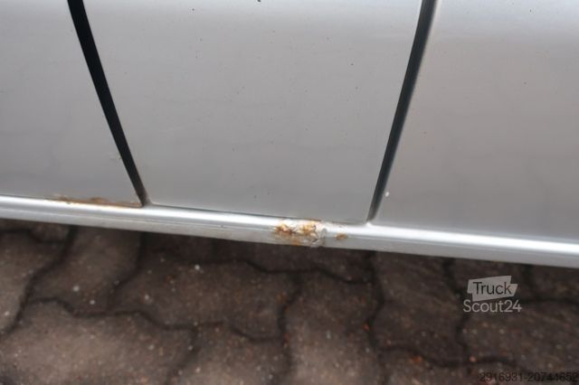 Furgon blaszak VOLKSWAGEN T5 Klima / AHK / Scheckheft / 6 Gang FN: 234