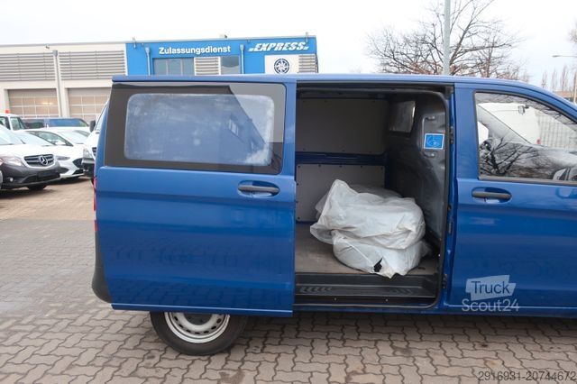 Furgon blaszak MERCEDES-BENZ Vito 111CDI 1.Hand / Navi / Tempomat/ FN:43