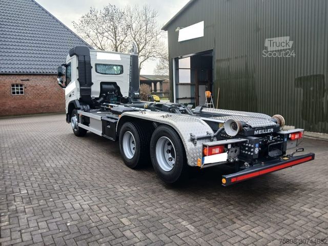 Контейнеровоз з гачком (рол-офф) VOLVO FM420 6x4 Abroller Meiller RS21.65 AHK Lift