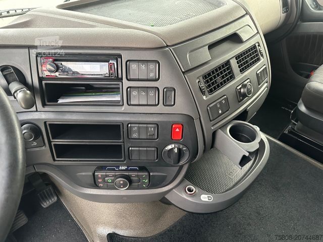 Standard dragbil DAF XF480 SSC Intarder 2Tanks Standklima