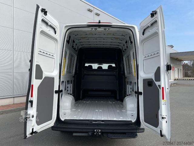 Ван с висока покривка MAN TGE 3.180 L4H3 MIXTO ACC STANDHZ NAVI AHK