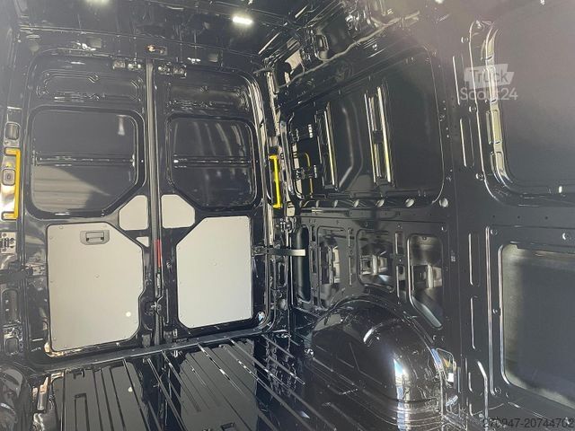 Ван с висока покривка MAN TGE 3.180 L3H3 Kasten STANDHZ ACC NAVI KAMERA