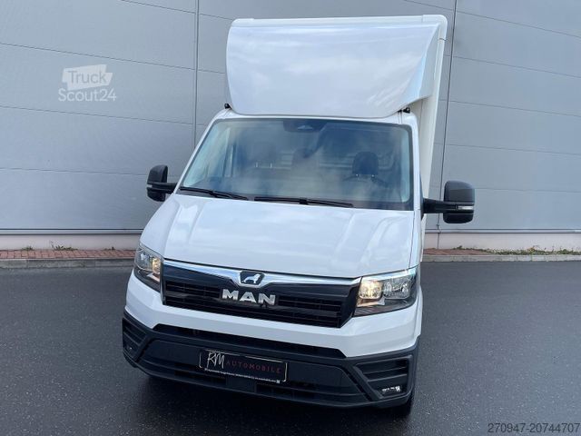 Vrachtwagen met bakwagen MAN TGE 3.160 Fahrgestell Einzelkabine Koffer NAVI