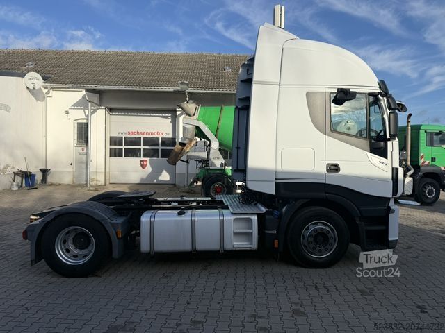 Standard trækkerunit IVECO Stralis 420 Retarder*2Tanks*Xenon*ACC*2Betten*