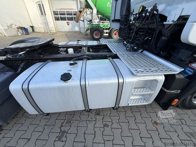 Standard trækkerunit IVECO Stralis 420 Retarder*2Tanks*Xenon*ACC*2Betten*