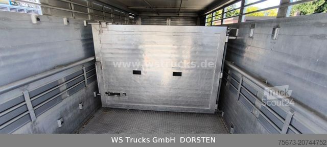 Ремарке за превоз на коне MENKE-JANZEN Tandem Einstock Top Zustand