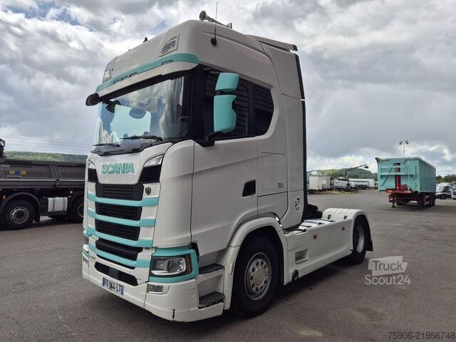 Tractor estándar Scania S