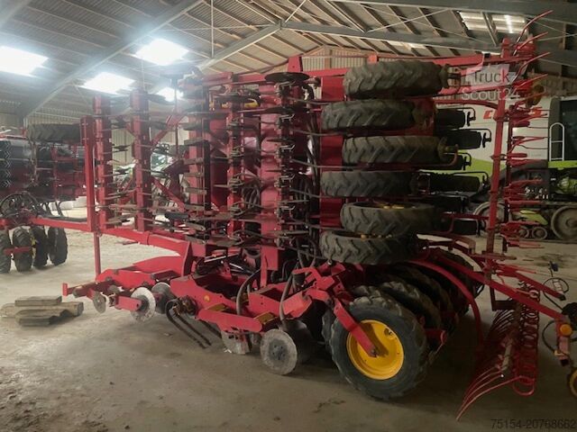 Tohum ekim makinesi Väderstad Rapid 600