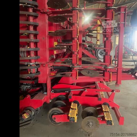 Tohum ekim makinesi Väderstad Rapid 600