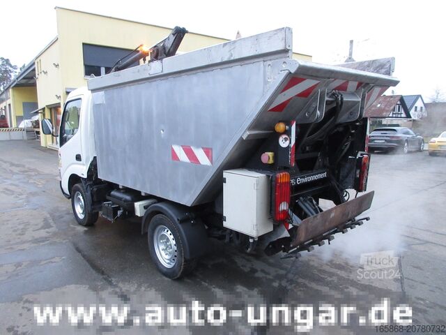 Camión de la basura Toyota Dyna 100 D-4D Müllwagen Faun City PB M50