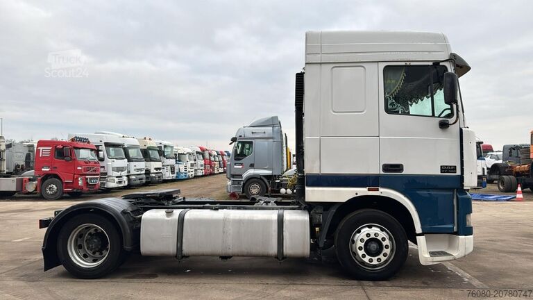 Tracteur standard DAF XF 95.380 (EURO 2 / MANUAL GEARBOX / BOITE MANU...