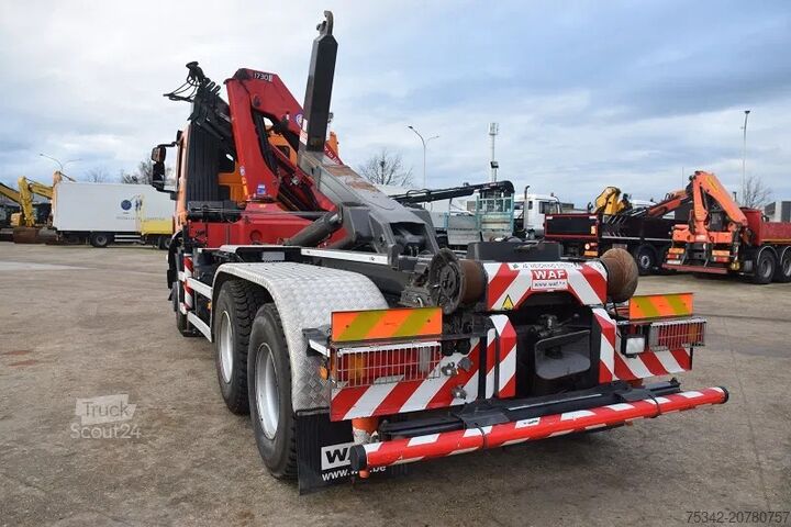 Système de bras à crochet Iveco Trakker AD260T36