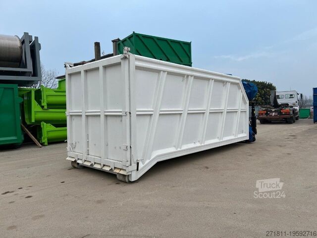 Hákový kontajner  CONTAINER SCARRABILE USATO A CIELO APERTO CON GRU