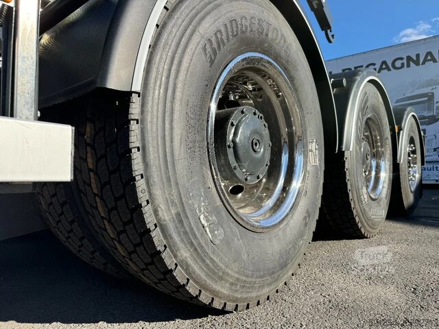 Innenlader Mercedes-Benz Arocs 3251 8x4*4, JOAB Hook-lift + Plow-equippe...