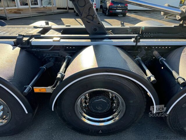 Innenlader Mercedes-Benz Arocs 3251 8x4*4, JOAB Hook-lift + Plow-equippe...