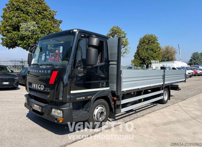 Autocarro con cassone fisso Iveco EUROCARGO 100E18