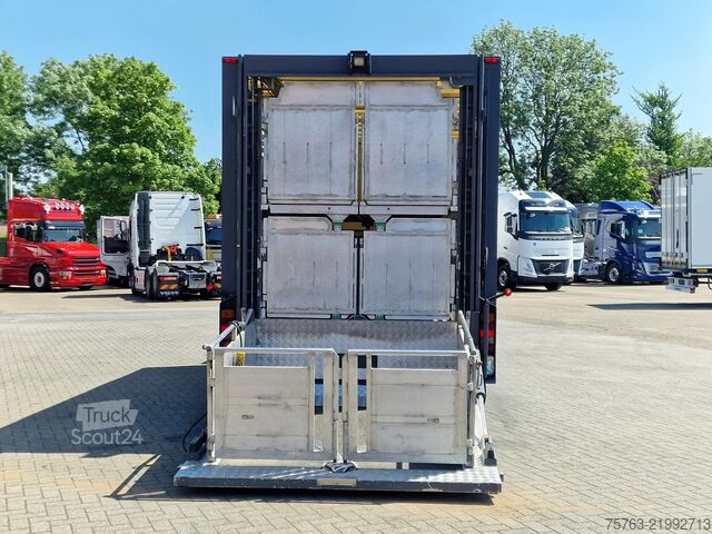 Transport de bétail MAN TGL 8.240 - 2 deck livestock Bekkers - Loadlift...