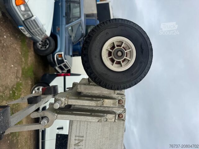 Platforma podnosząca Klaas **LADDERLIFT-DAKWERKERSLIFT-VERHUISLIFT**