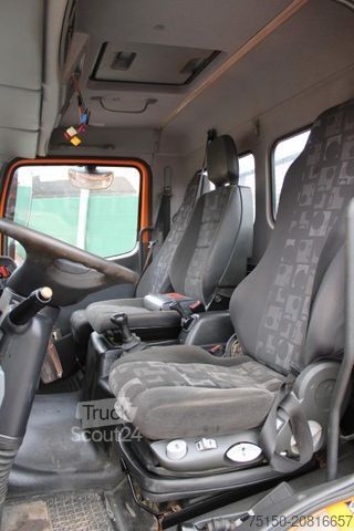 Třístranný sklápěč MERCEDES-BENZ 922 K - Nr.: 642