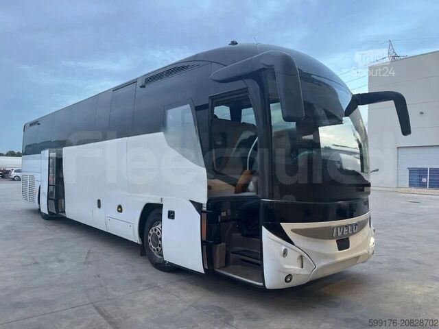 Autocar de turismo IVECO Magelys