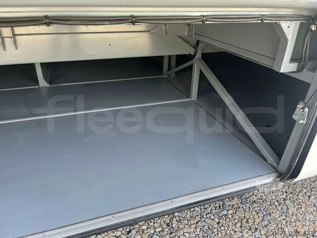 Autobus linee interurbane Mercedes-Benz Intouro