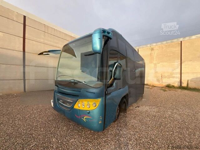 Turismo IVECO Andecar IV2