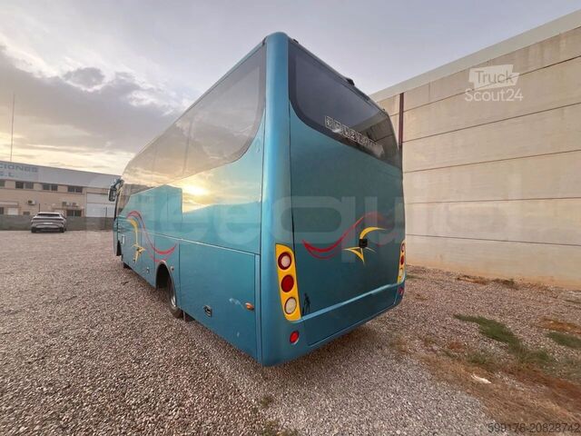 Turismo IVECO Andecar IV2