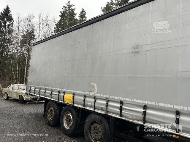 Open semitrailer with tarp Schmitz Cargobull Curtainsider Standard