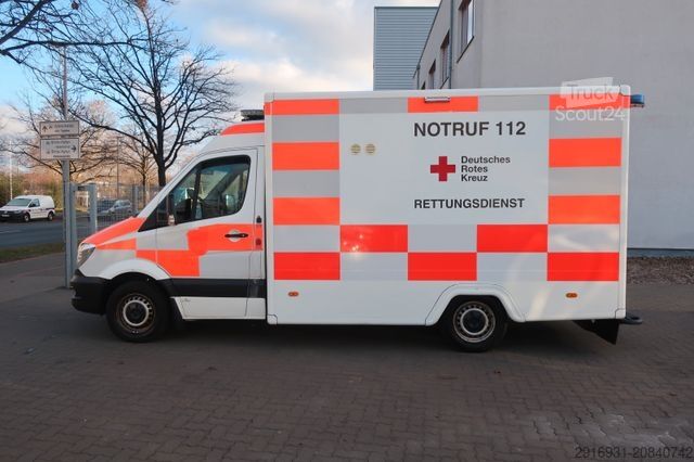 Camion de pompiers MERCEDES-BENZ Sprinter II 316 CDI/RTW/Klima/Kamera/FN: 37-01