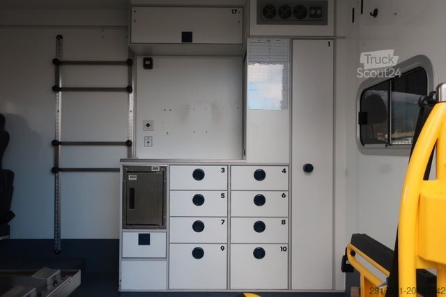 Camion de pompiers MERCEDES-BENZ Sprinter II 316 CDI/RTW/Klima/Kamera/FN: 37-01