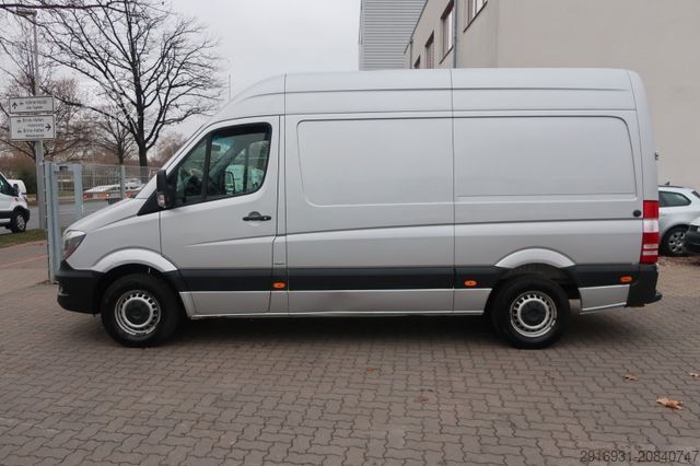 Fourgon surélevé MERCEDES-BENZ Sprinter II Kasten 316 CDI/Klima/PDC/AHK/FN: 209
