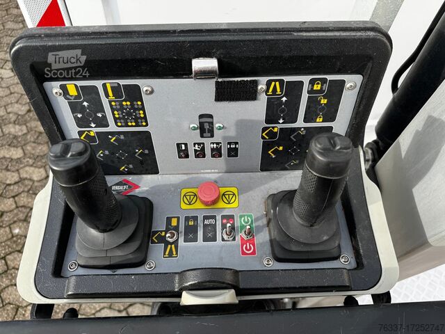 Φορτηγό κουτί Renault Hubarbeitsbühne Versalift  VTL-145 F