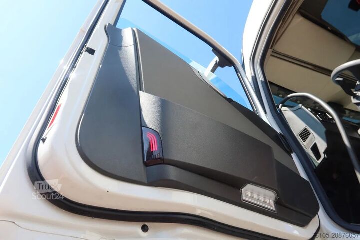 Estándar-SZM Volvo FH 460 Voith Retarder Standklima, Iparkcool