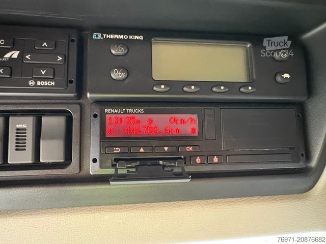 Chladený nákladný automobil RENAULT 16t Kühlkoffer 8m Lang