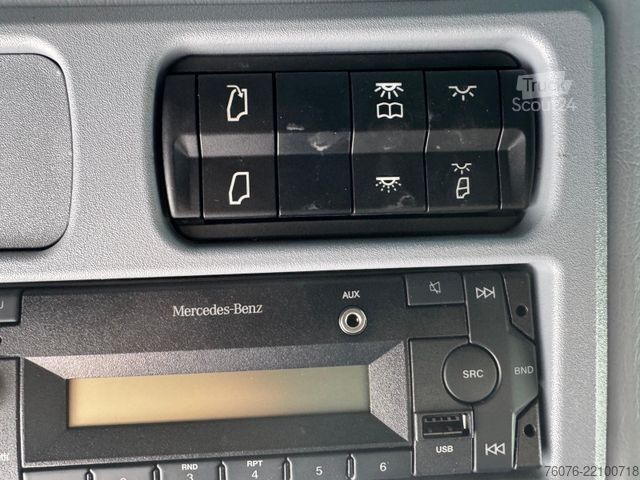 Фургон (грузовой автомобиль) MERCEDES-BENZ 1224 L 7,3m  LBW 1.5t Klima Heizung 1 Bett