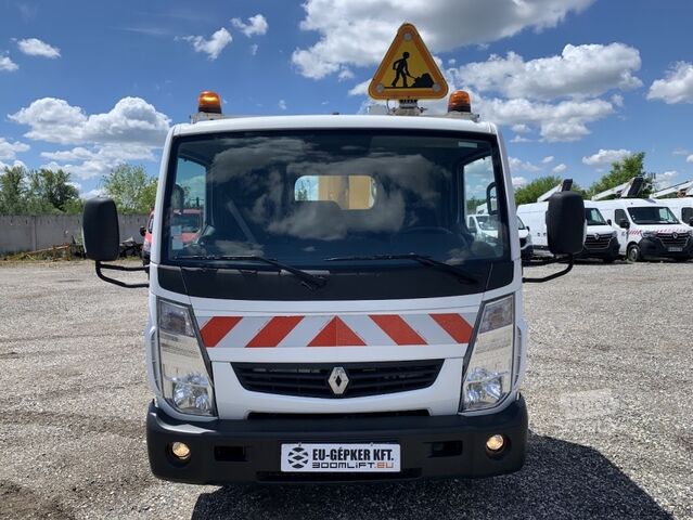 Fourgon tôlé Renault Maxity Multitel MX170 - 17 m