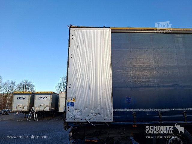 Nyitott ponyvás félpótkocsi Schmitz Cargobull Curtainsider Standard Ladebordwand