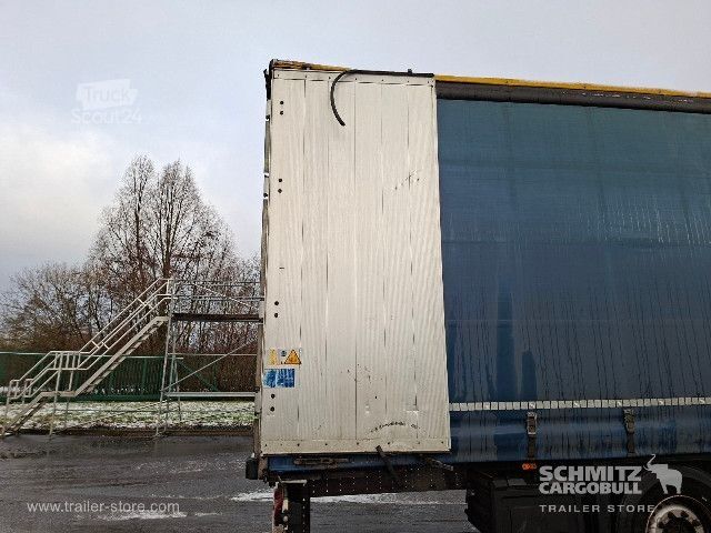 Nyitott ponyvás félpótkocsi Schmitz Cargobull Curtainsider Standard