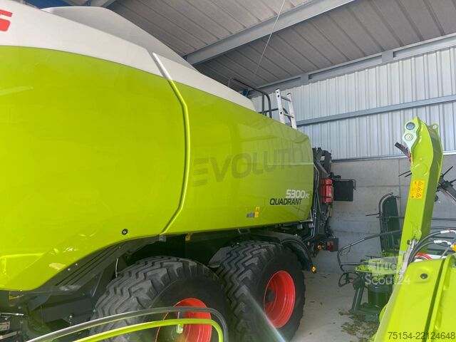 Balya presi (tarım) CLAAS Quadrant 5300 FC