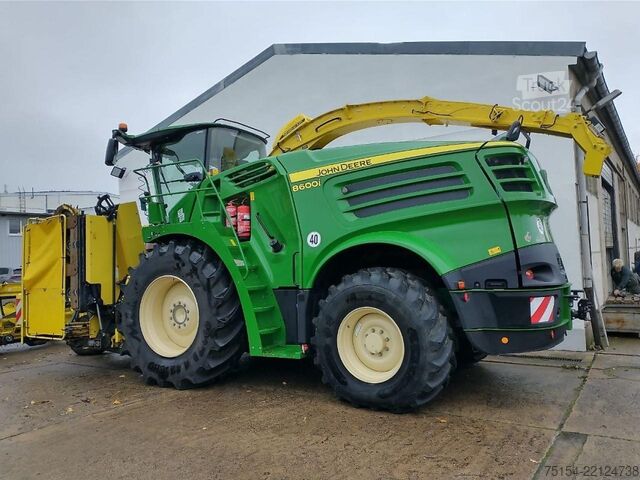 Silózúzó John Deere 8600