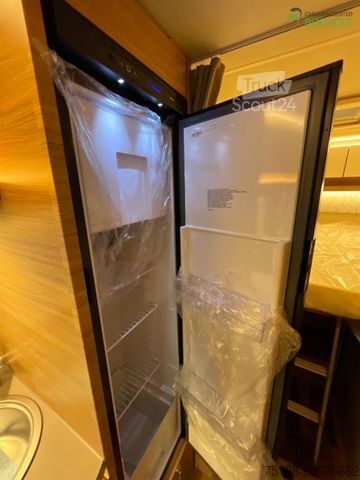 Teilintegriertes Wohnmobil WEINSBERG CaraCompact 600 MEG EDITION [PEPPER] Modell 2026