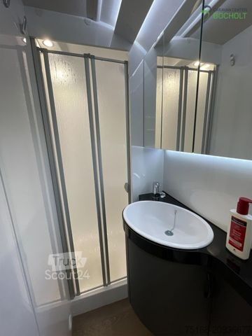 Husvagn HOBBY Excellent 540 WFU Modell 2025 / 2000 Kg Achse