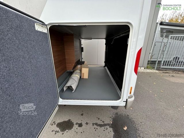 Integroitu matkailuauto CARTHAGO chic c-line I 4.9 LE Sky Dream Comfort