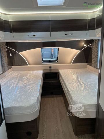 Lakókocsi HOBBY Prestige 620 CL Abverkauf / 2200 kg