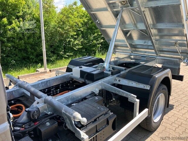 Dreiseitenkipper Mitsubishi FUSO FUSO eCanter 4S15E Dreiseitenkipper DAB+CarPlay