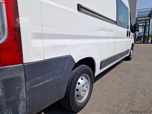 Κλειστό βαν Peugeot Boxer