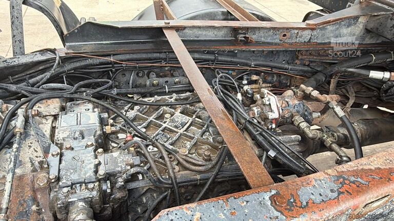 Tipper 3 côtés MAN 35.402 (8X8 / BIG AXLES / GRAND PONT / LAMES / ...