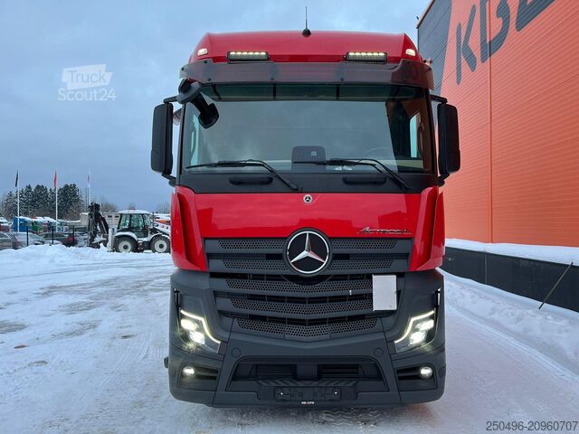 Standarta traktors Mercedes-Benz Actros 2853 6x4 BIG SPACE CAB