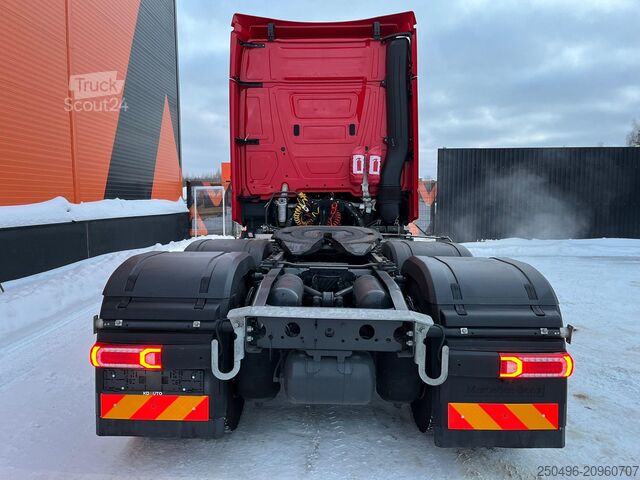 Standarta traktors Mercedes-Benz Actros 2853 6x4 BIG SPACE CAB